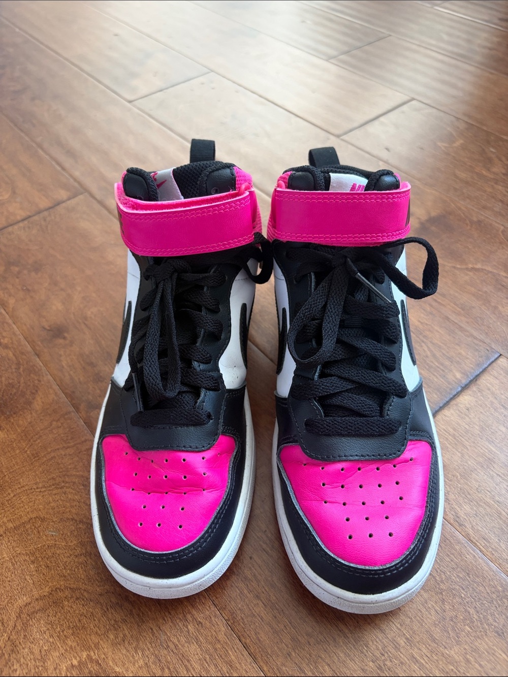 Nike Kids High-Top Sneakers in Pink, Black & White